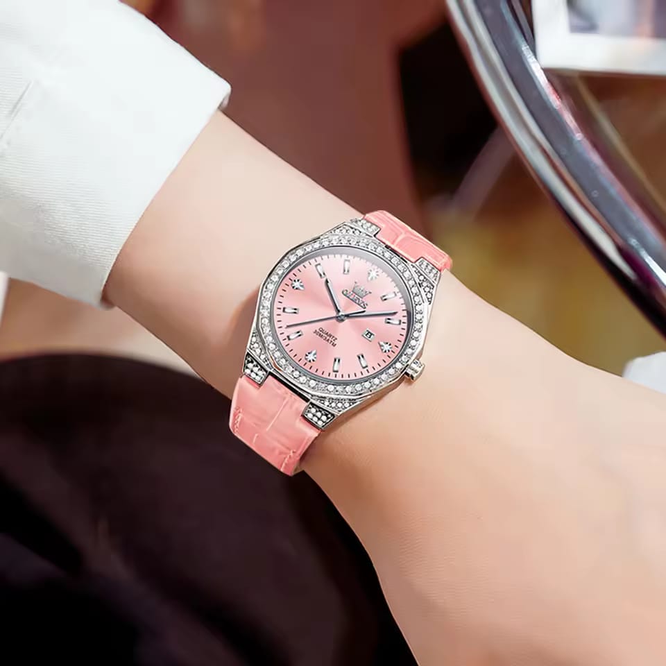 Waterproof Business Quartz Wristwatch OLEVS 5606 High Definition Mirror Classic Genuine Leather Lady Beauty Women Diamond Watch
