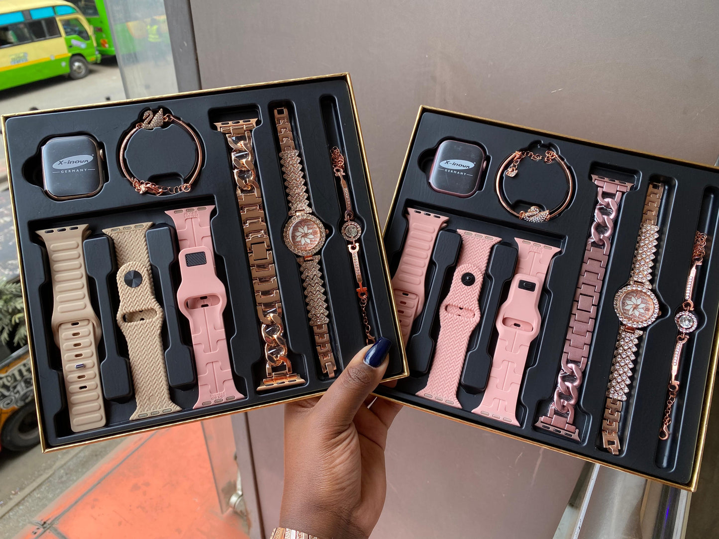 MX11 Mini Ladies Gift Set – Smart Watch, Interchangeable Straps & Jewellery