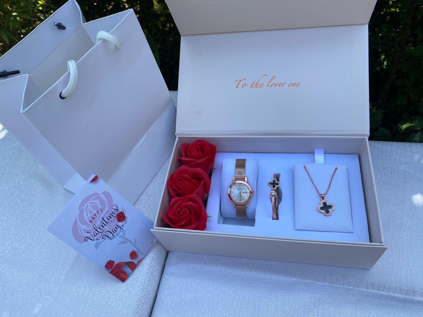 VAL003 Valentine’s Ladies Floral Set – Preserved Flowers, Watch & Jewellery