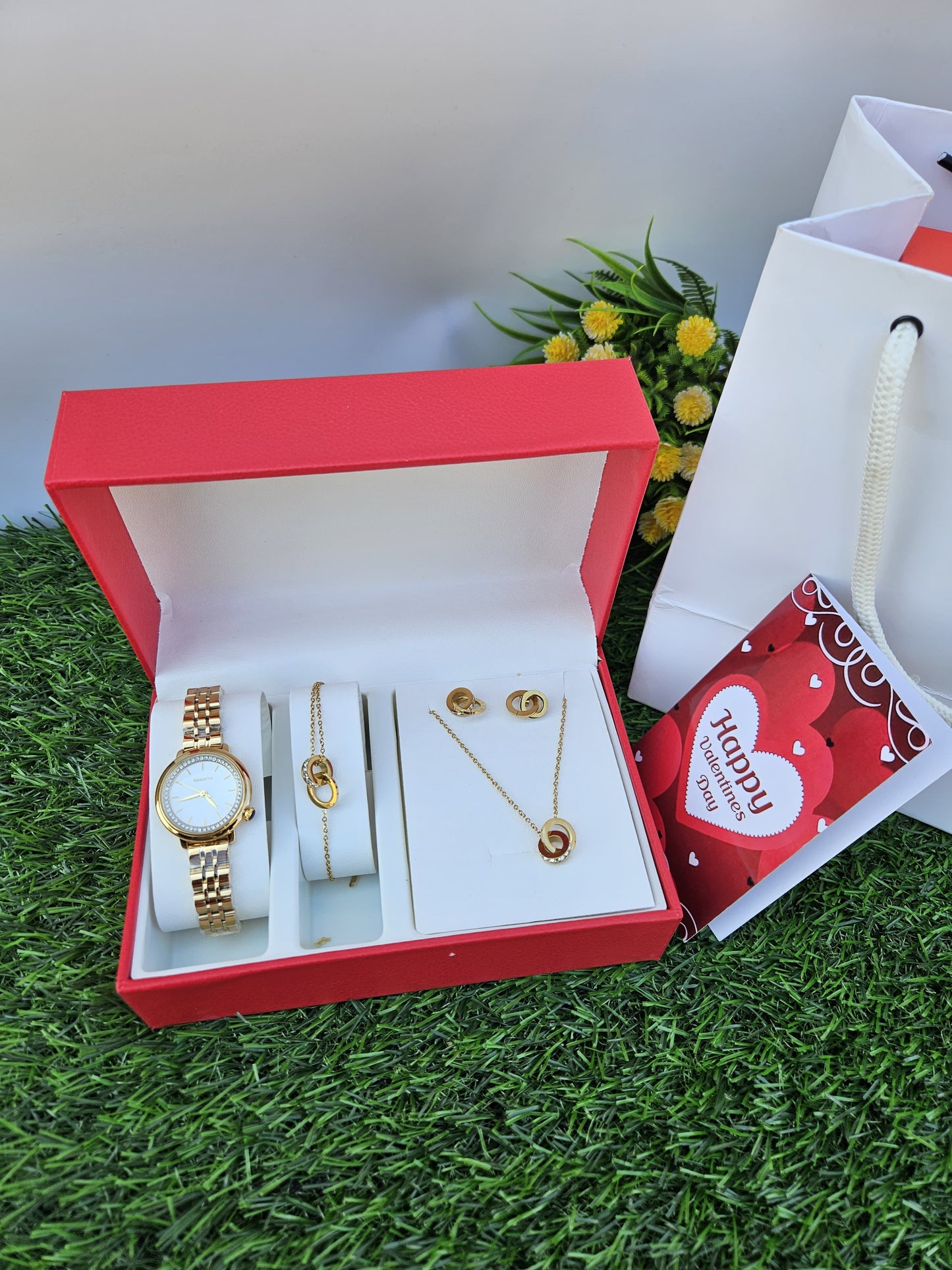 Val004 Curren Channel Wwoor Rebirth VALENTINES LADIES 4 IN 1 GIFT PACK