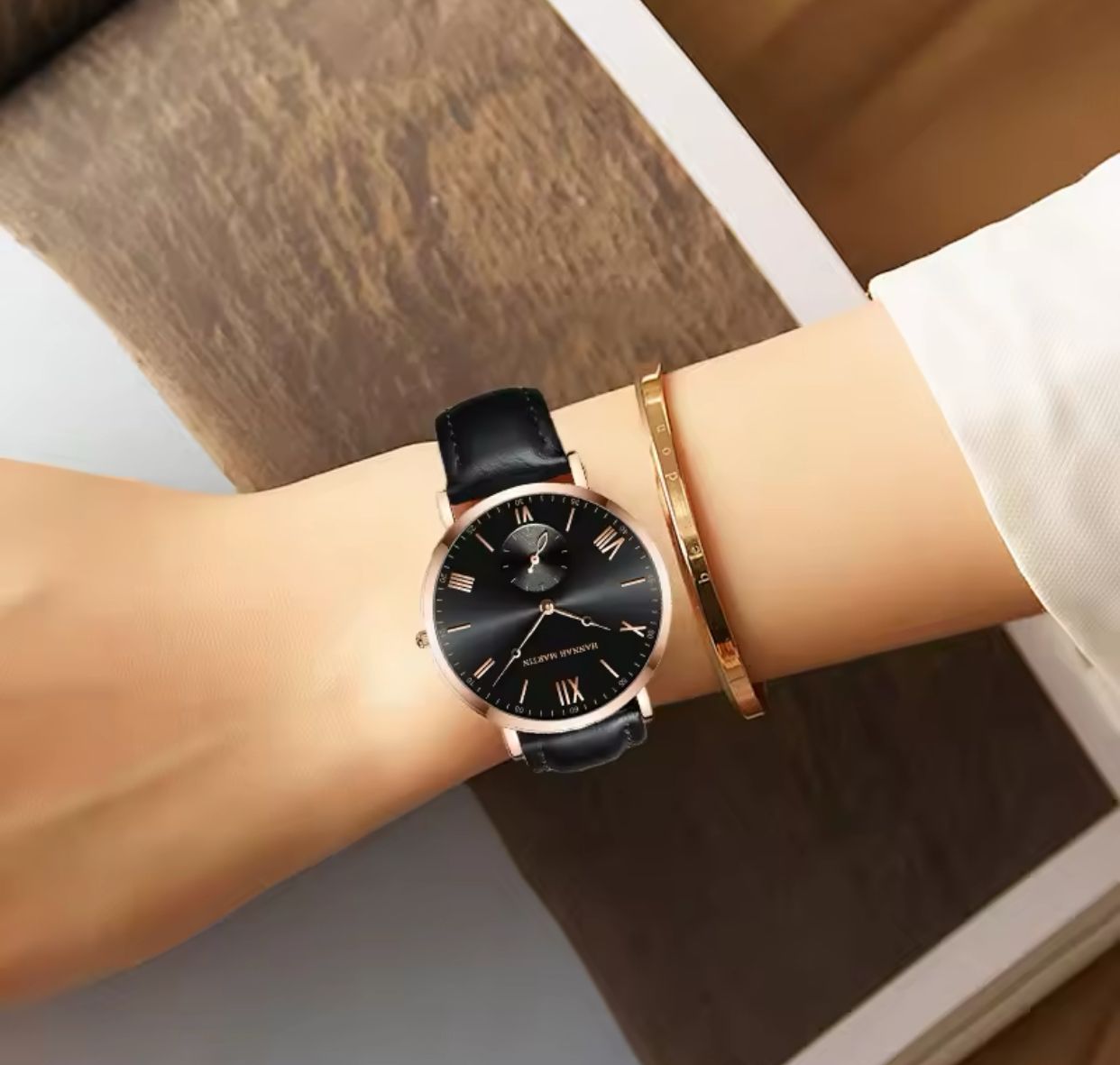 Hannah Martin 1391 Luxury Women Quartz Watches New Fashion Simple Design Waterproof Leather Women Wristwatches