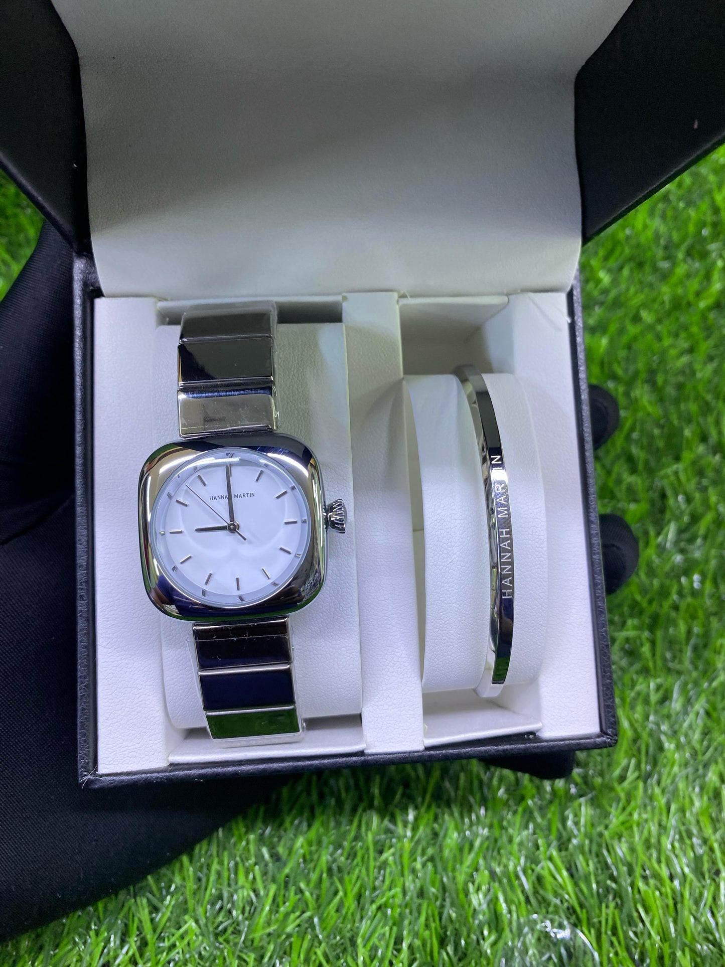 Hannah Martin 1182 New Design Luxury Quartz Watch 3ATM Waterproof Wrist Watches Ladies Watches
