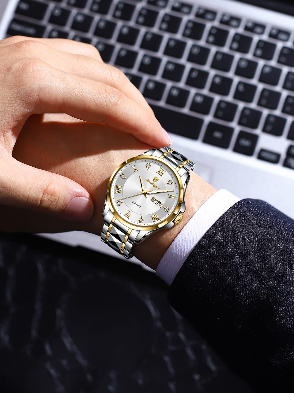 POEDAGAR 883 Date Week Man Wristwatch Stainless Steel Belt Fashion Men Clock Waterproof Luminous Quartz Men's Watches