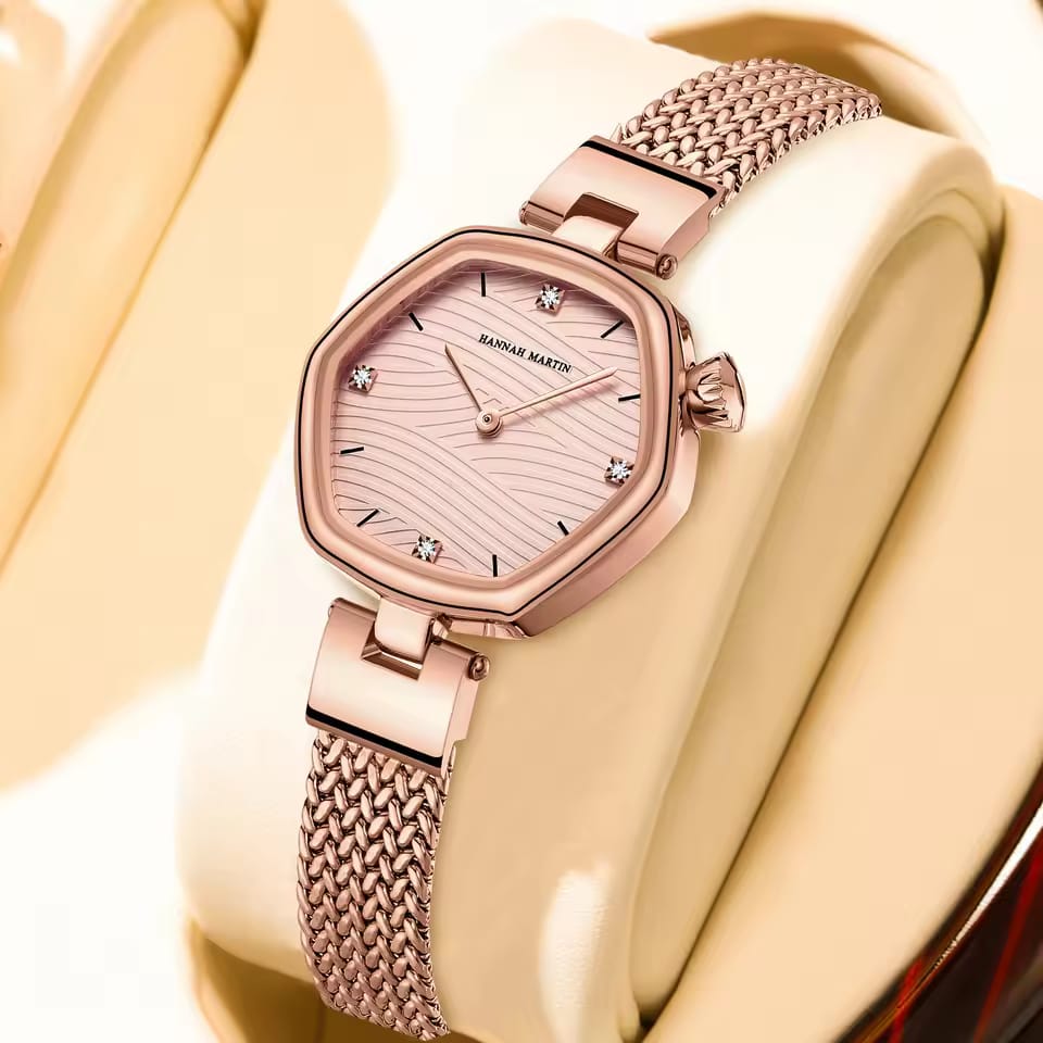 Hannah Martin 1581 Quartz Movement Light Luxury Simple Waterproof Business Small Square Wristwatch Women's Wrist Watch for Girls