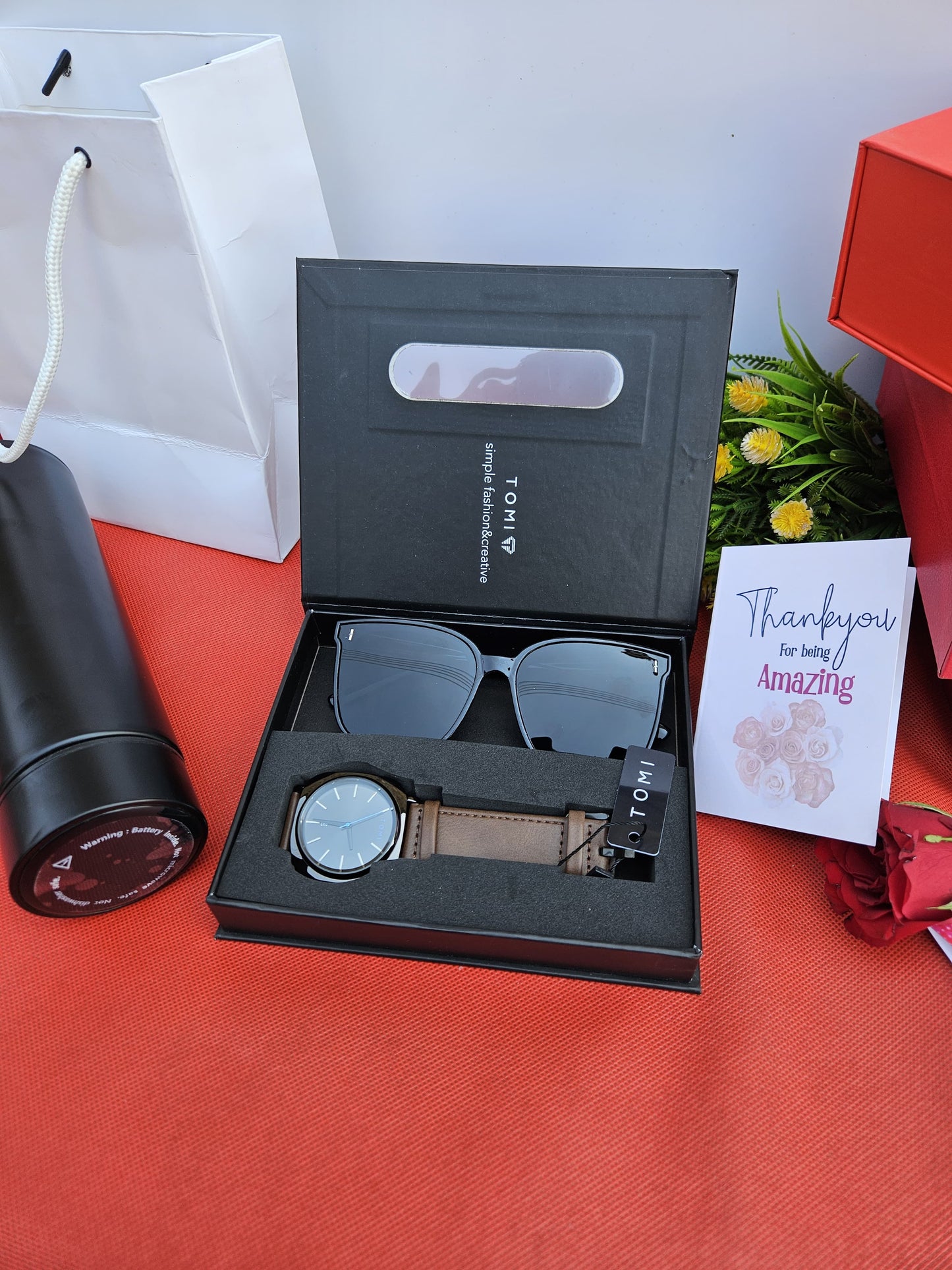 TOMI Gents Valentine’s Gift Set – Elegant Watch, Flask & Sunglasses