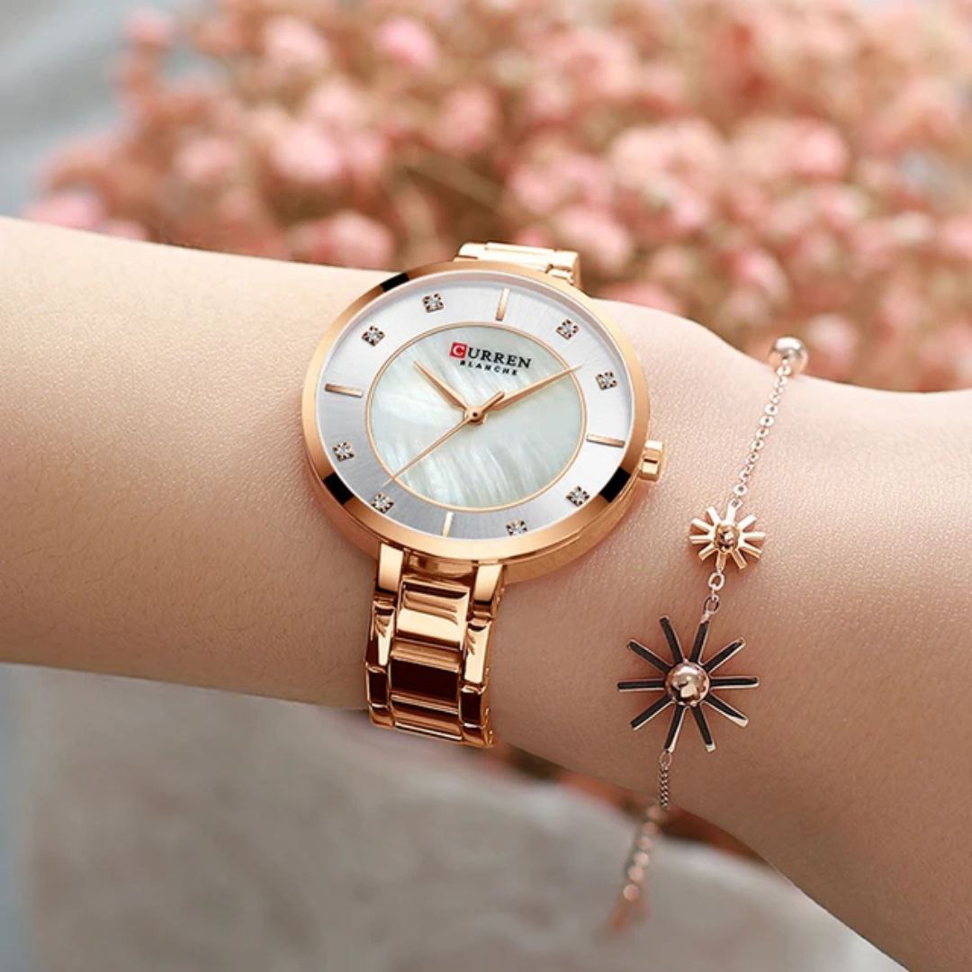 CURREN 9051 Women Newest Quartz Watches Stainless Steel Dress Bracelet Ladies Watch with Crystal Rhinestone Quartz Clock Female