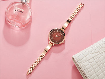 Curren 9012 Women Watches Top Brand Luxury Quartz Women Watch Casual Fashion Ladies Wrist Watch for Lady Clock